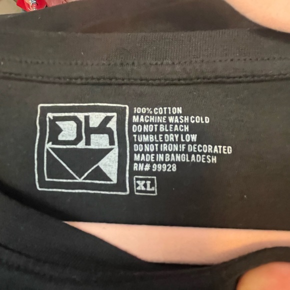 DIKOTOMY Red Solo Cup Rose Savage Black T-Shirt XL Unisex 100% Cotton plant punk - Picture 2 of 3